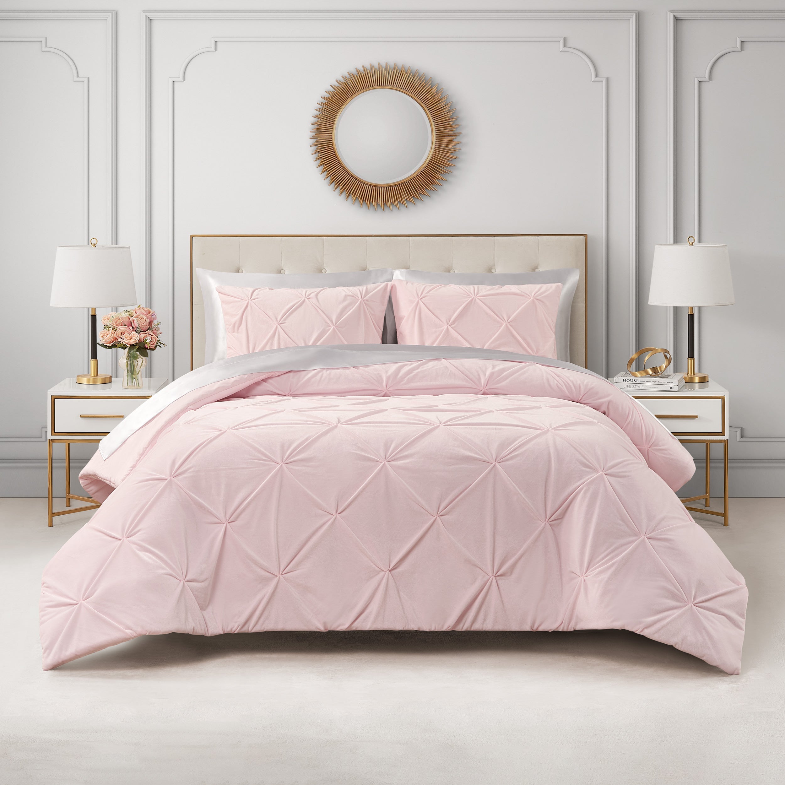 Kiss Pleat Micromink Comforter Set